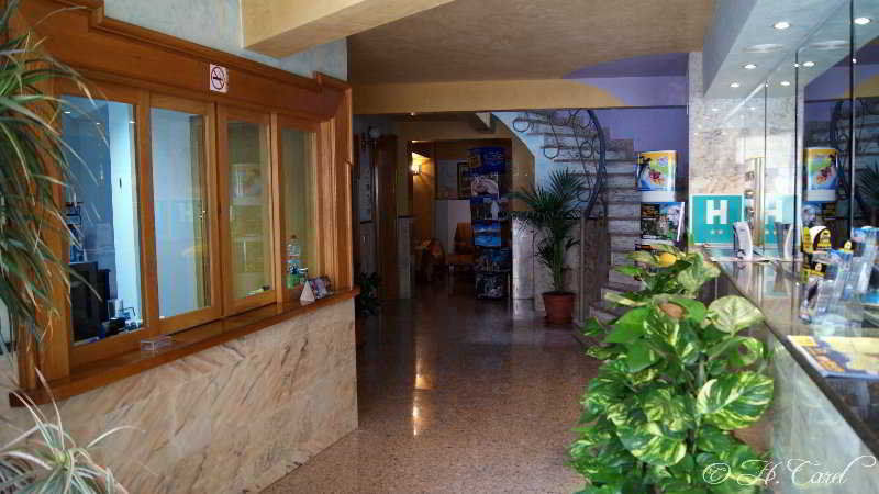 Hostal Carel El Medano  Bagian luar foto
